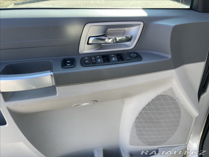 Chrysler Town & Country 3,8 i V6 RT LPG Automat 7 2007
