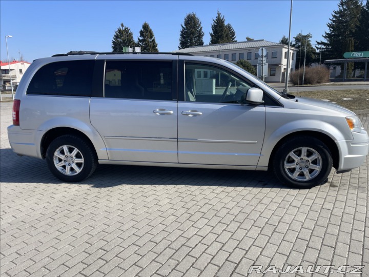 Chrysler Town & Country 3,8 i V6 RT LPG Automat 7 2007