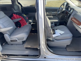 Chrysler Town & Country 3,8 i V6 RT LPG Automat 7 2007