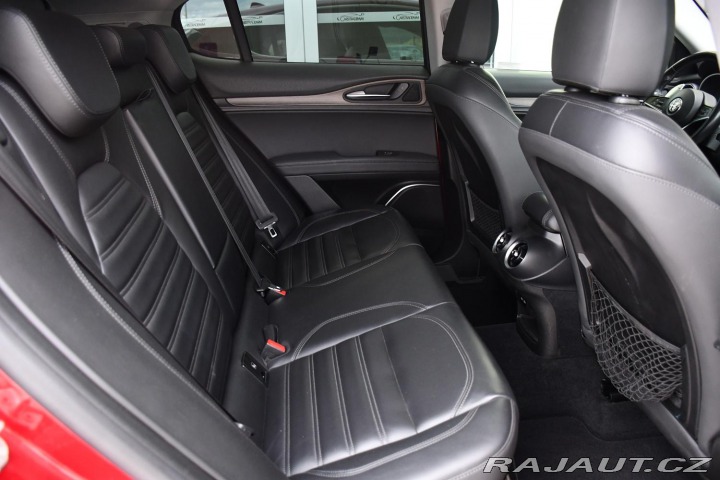 Alfa Romeo Stelvio 2.0 206kW Q4 VELOCE 2017