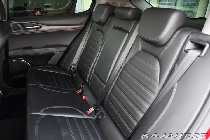 Alfa Romeo Stelvio 2.0 206kW Q4 VELOCE 2017