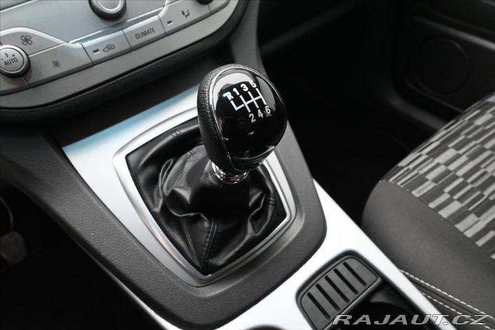 Ford Kuga 2,0 TDCI 103 kW Tažné 2012