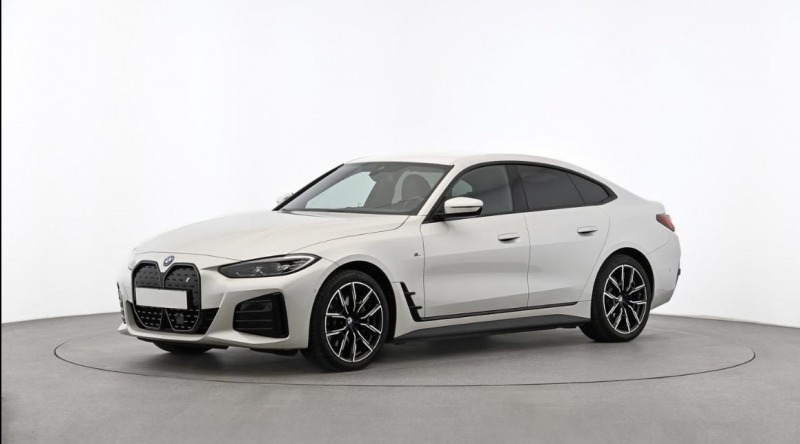 BMW i4 eDrive40 M-SPORT