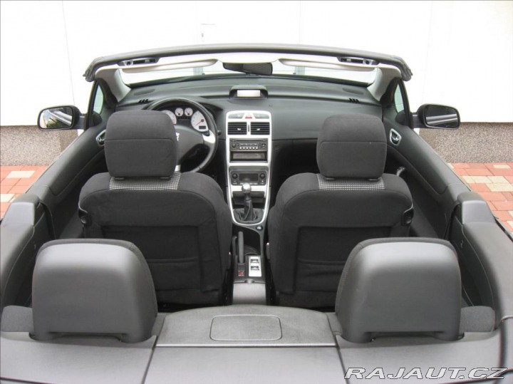 Peugeot 307 1,6 109PS  C-C Dynamique 2006