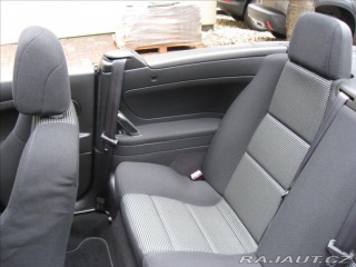 Peugeot 307 1,6 109PS  C-C Dynamique 2006