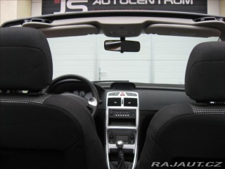 Peugeot 307 1,6 109PS  C-C Dynamique 2006