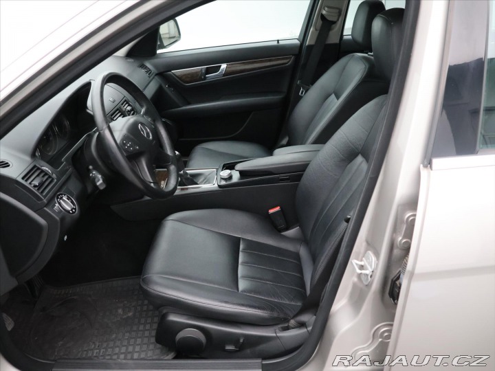 Mercedes-Benz C 2,2 220CDI 125kW  Eleganc 2007