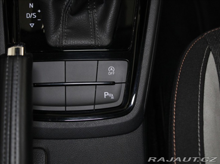 Škoda Kamiq 1,0 TSi 85kW DSG Kessy 1. 2020