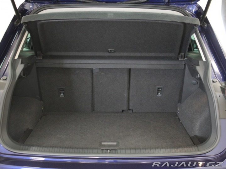 Volkswagen Tiguan 2,0 TDi DSG 4x4 DDC HeadU 2020