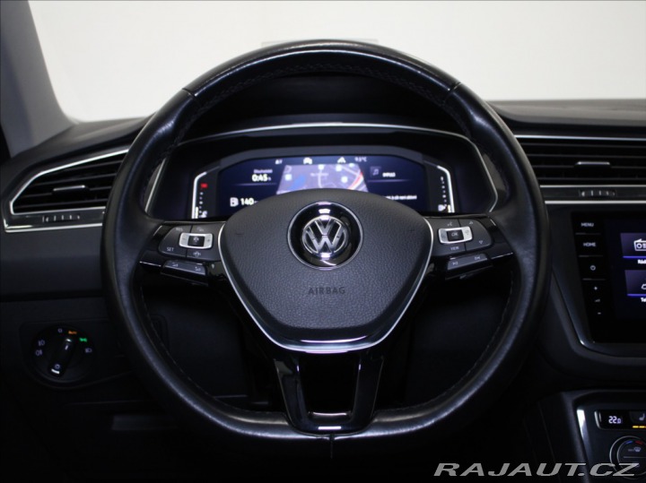 Volkswagen Tiguan 2,0 TDi DSG 4x4 DDC HeadU 2020