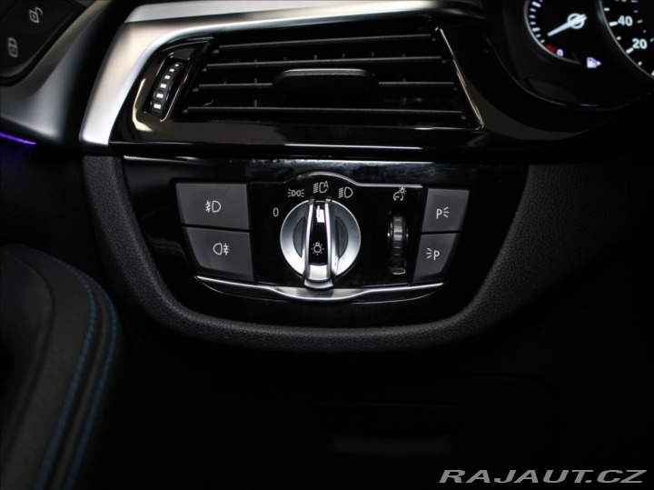 BMW 5 3,0 530xD M-Paket Paměť T 2018