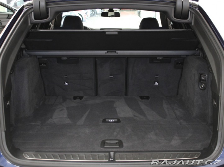 BMW 5 3,0 530xD M-Paket Paměť T 2018