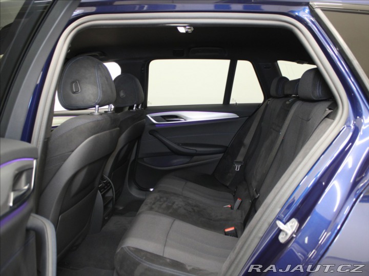 BMW 5 3,0 530xD M-Paket Paměť T 2018