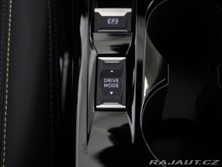 Peugeot 2008 1,2 Hybrid GT Alcant.NOVÝ 2025