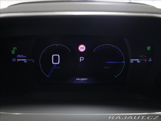 Peugeot 2008 1,2 Hybrid GT Alcant.NOVÝ 2025