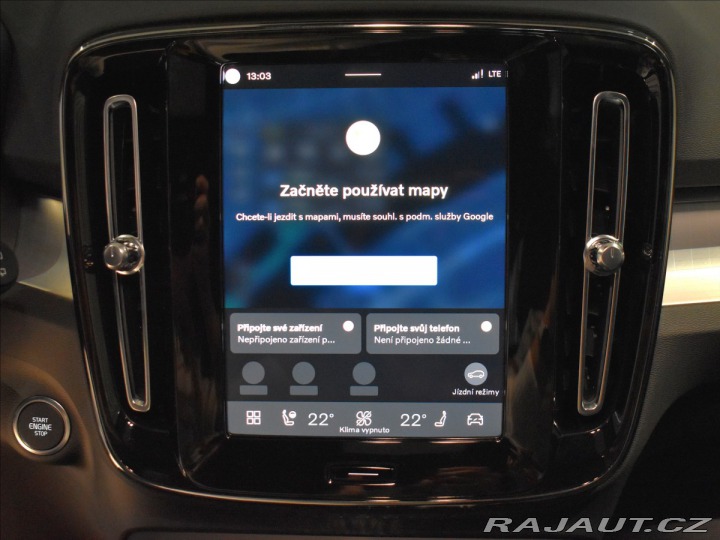 Volvo XC40 2,0 B4  Plus Black Editio 2026