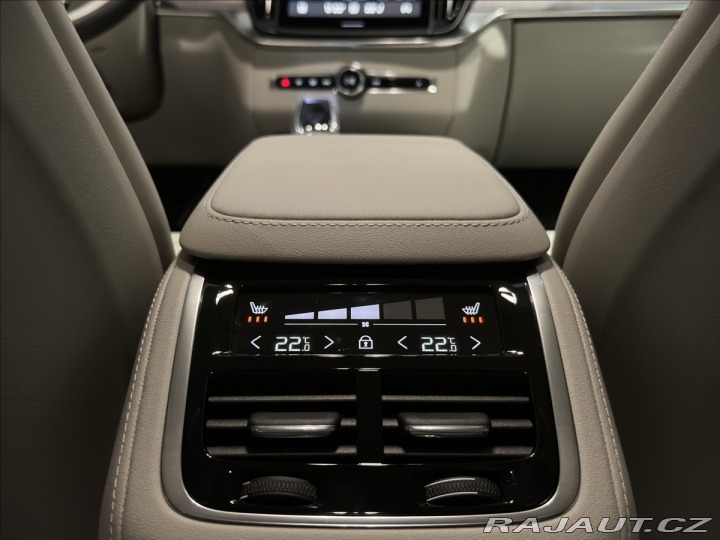 Volvo XC90 2,0 T8 Plus Bright 2026