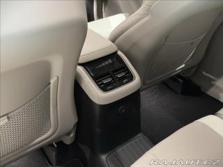 Volvo XC90 2,0 T8 Plus Bright 2026
