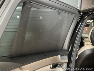 Volvo XC90 2,0 T8  Ultra Bright 2026