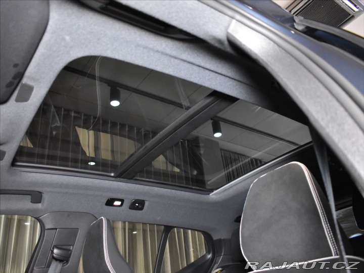 Volvo XC40 2,0 B4 Ultra Pano,BLIS,Be 2025