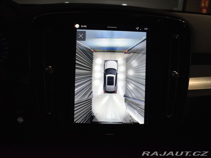 Volvo XC40 2,0 B4 Ultra Pano,BLIS,Be 2025