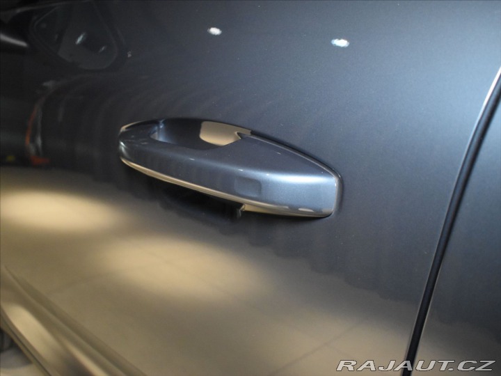 Volvo XC40 2,0 B4 Ultra Pano,BLIS,Be 2025