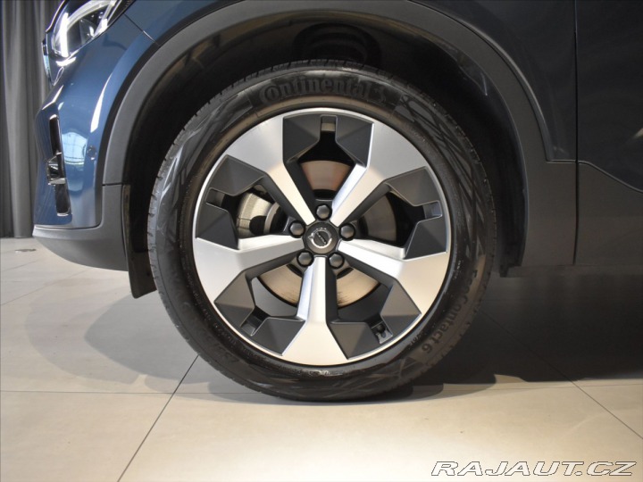 Volvo XC40 2,0 B4 Ultra Pano,BLIS,Be 2025