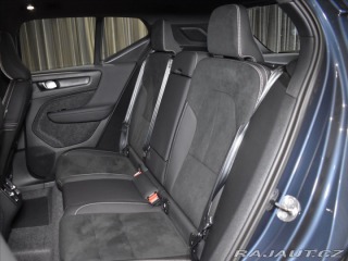Volvo XC40 2,0 B4 Ultra Pano,BLIS,Be 2025