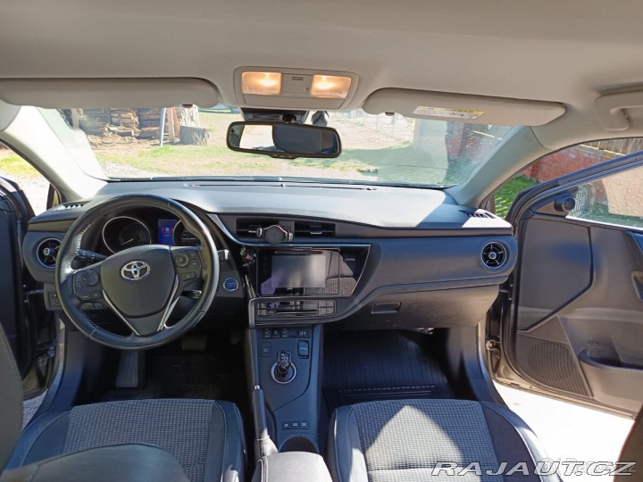 Toyota Auris 1,8   TS Hybrid Executive 2017