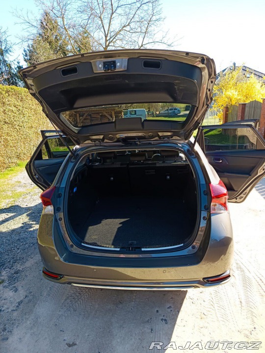 Toyota Auris 1,8   TS Hybrid Executive 2017