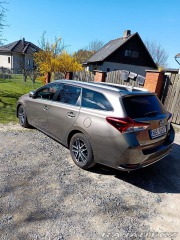 Toyota Auris 1,8   TS Hybrid Executive 2017