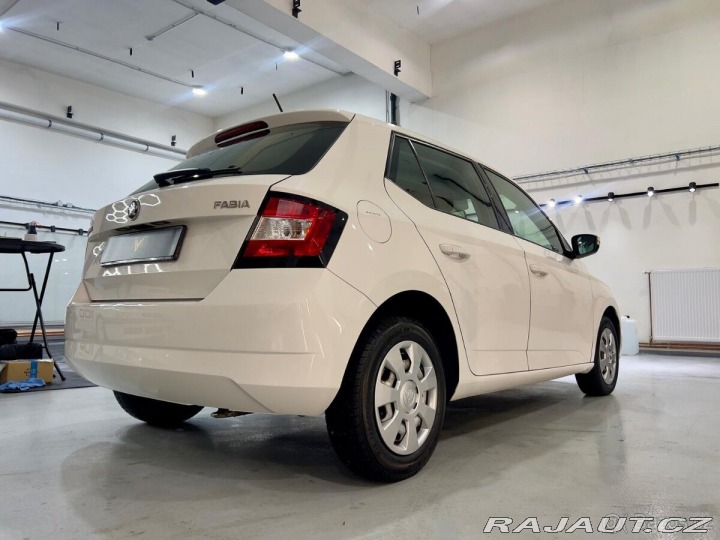 Škoda Fabia 5J 1800