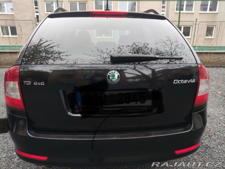 Škoda Octavia 2,0 2011