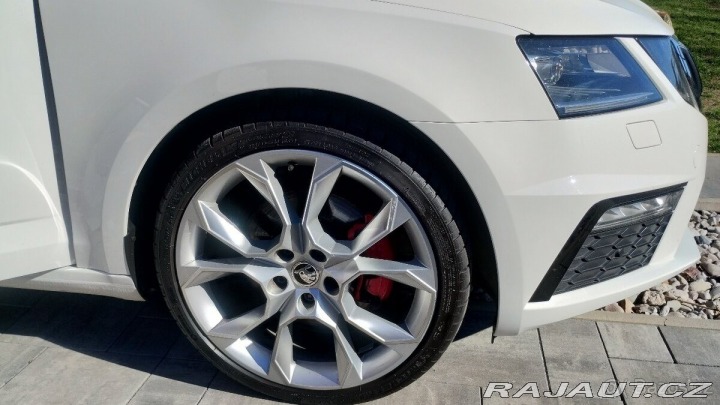 Škoda Octavia 2,0   3 RS TDI 135kW DSG 2019