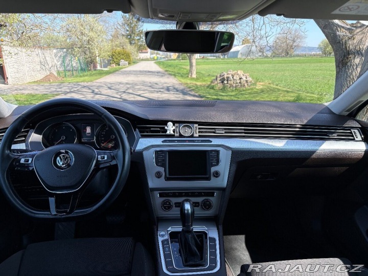 Volkswagen Passat 2,0   B8 2014