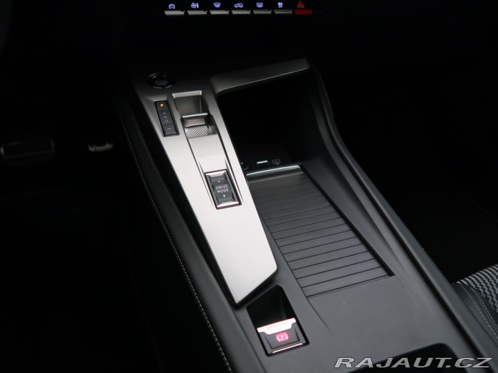 Peugeot 308 1.2PureTech,96kW,GT,AT8,N 2024