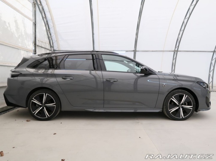 Peugeot 308 1.2PureTech,96kW,GT,AT8,N 2024