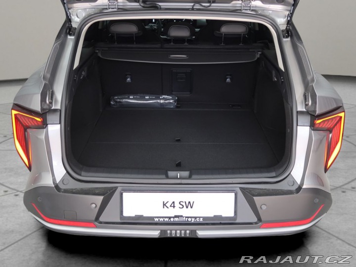 Kia Ostatní modely K4 SW TOP - K odběru IHNED 2026