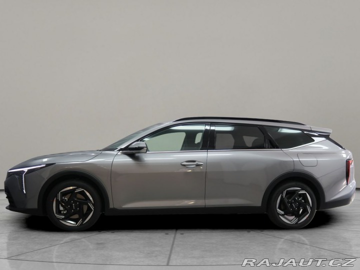 Kia Ostatní modely K4 SW TOP - K odběru IHNED 2026