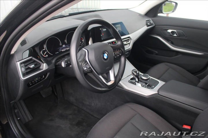 BMW 3 320d xDriveTouring ADVANT 1800