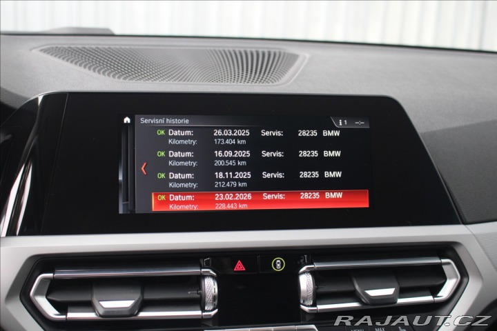 BMW 3 320d xDriveTouring ADVANT 1800