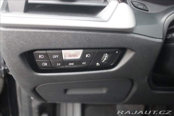 BMW 3 320d xDriveTouring ADVANT 1800