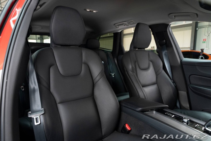 Volvo XC60 2.0 B4 mHEV Plus Bright 2022