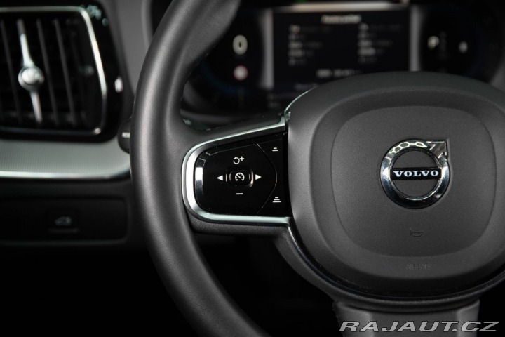 Volvo XC60 2.0 B4 mHEV Plus Bright 2022