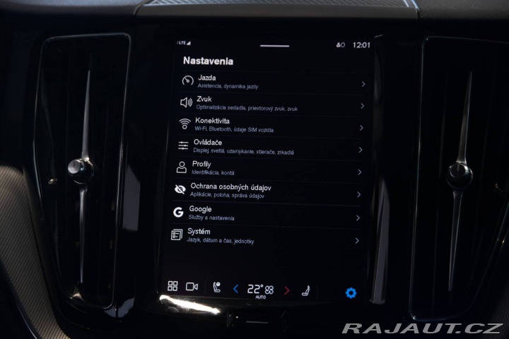 Volvo XC60 2.0 B4 mHEV Plus Bright 2022