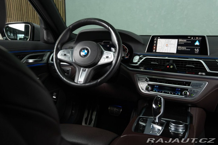 BMW 7 740d xDrive A/T 2019