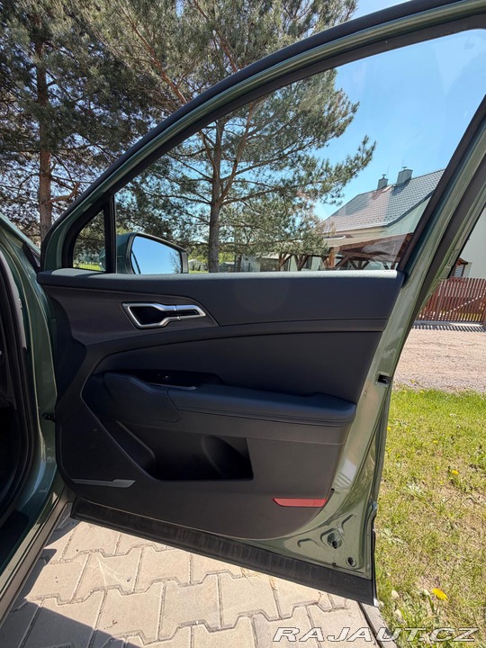 Kia Sportage 1,6T-GDI MHEV 7DCT 1maj 2025