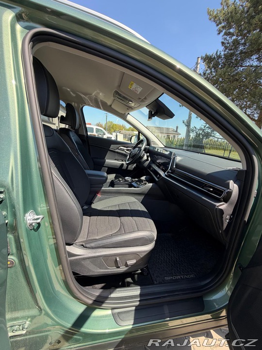 Kia Sportage 1,6T-GDI MHEV 7DCT 1maj 2025
