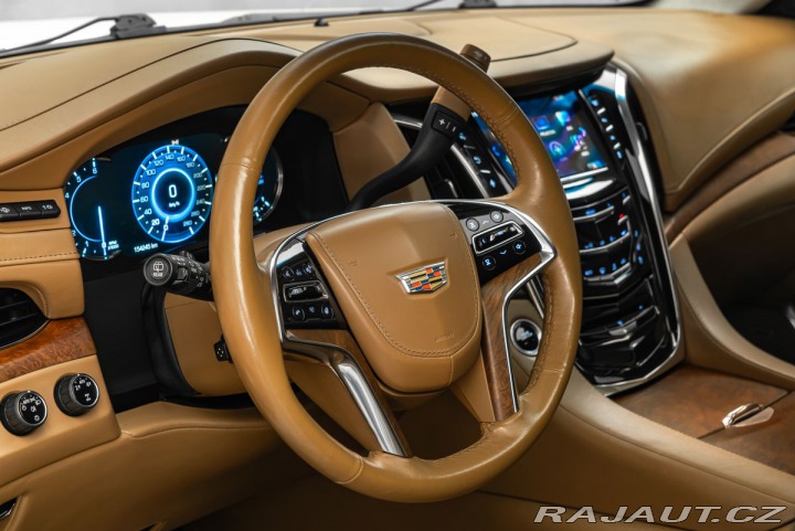 Cadillac Escalade 6,2 Platinum XL Masáže 2016