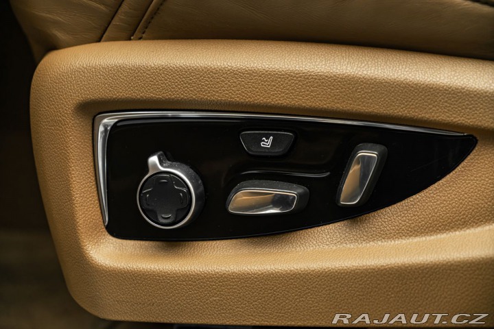 Cadillac Escalade 6,2 Platinum XL Masáže 2016